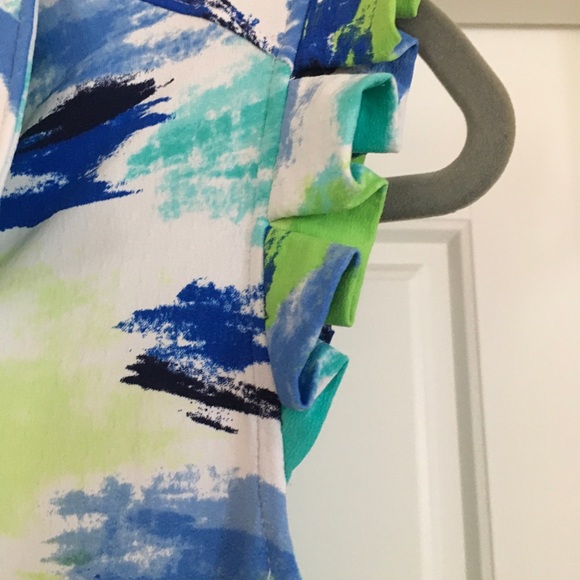 IBKUL Sleeveless Top - size Med - Picture 2 of 5